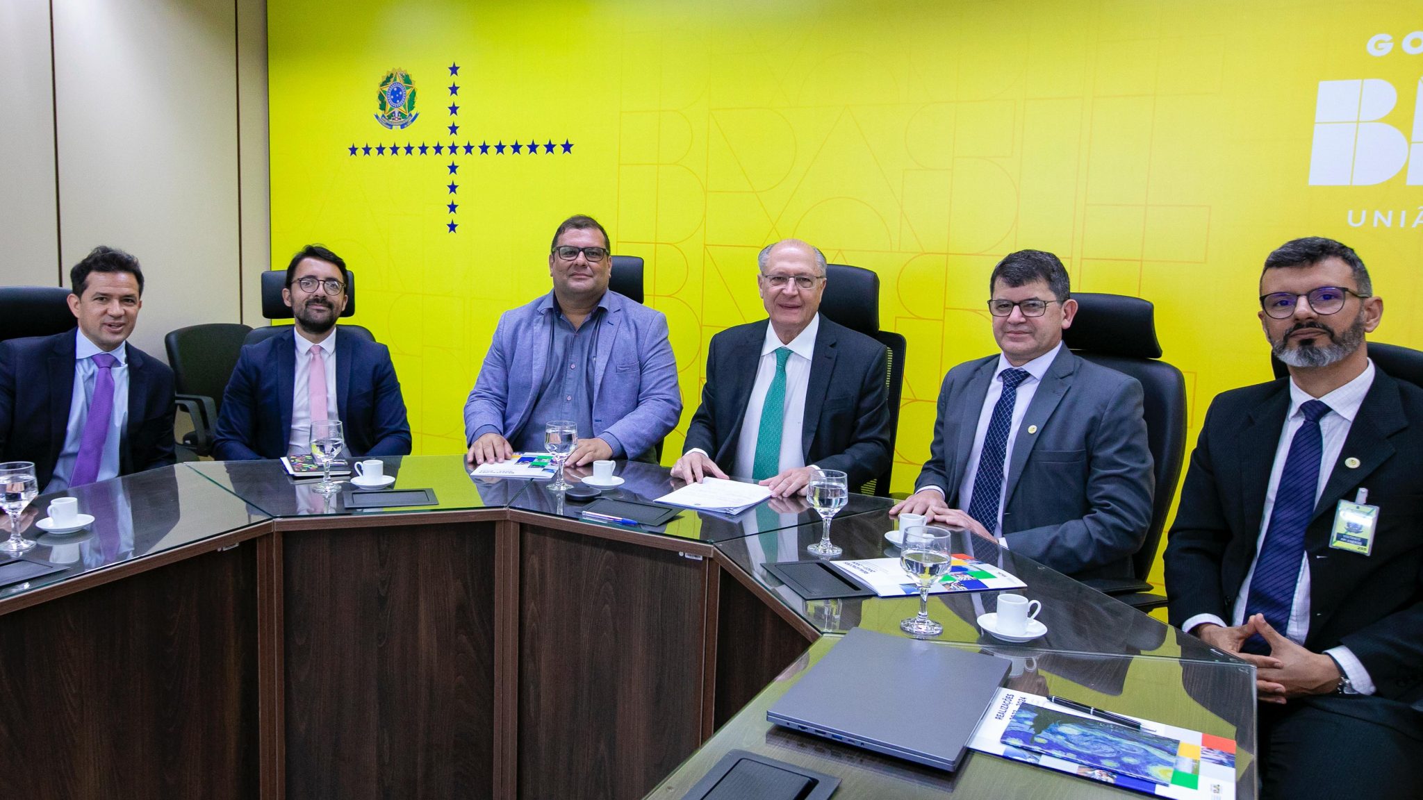 Reitor da UFRRJ, professor Roberto Rodrigues, e Pró-Reitor Leandro Dias, em reunião recente com o vice Geraldo Alckmin, em Brasília